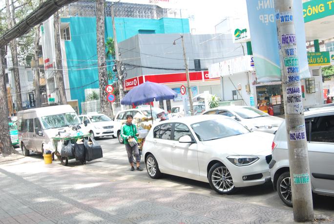 Cách tấp xe vào lề phải nhanh chóng dễ dàng