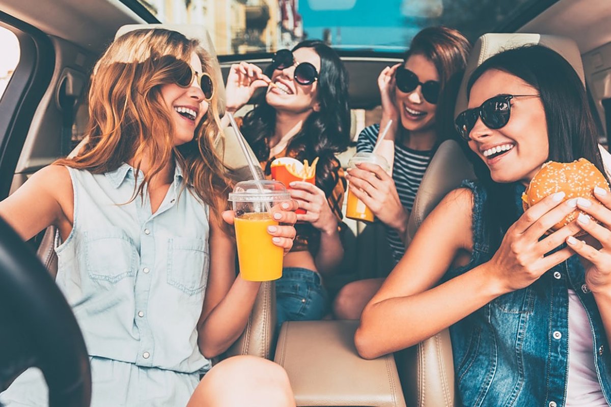 7 cách giúp tỉnh táo khi lái xe đường dài