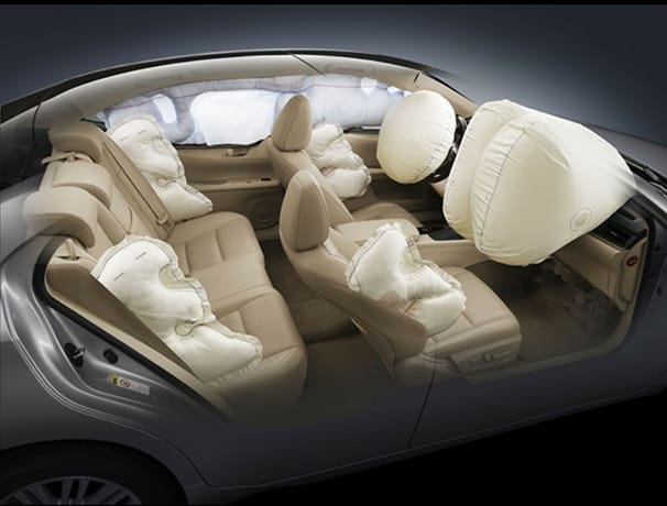 Lực nổ từ túi khí ô tô có thể gây chết người?