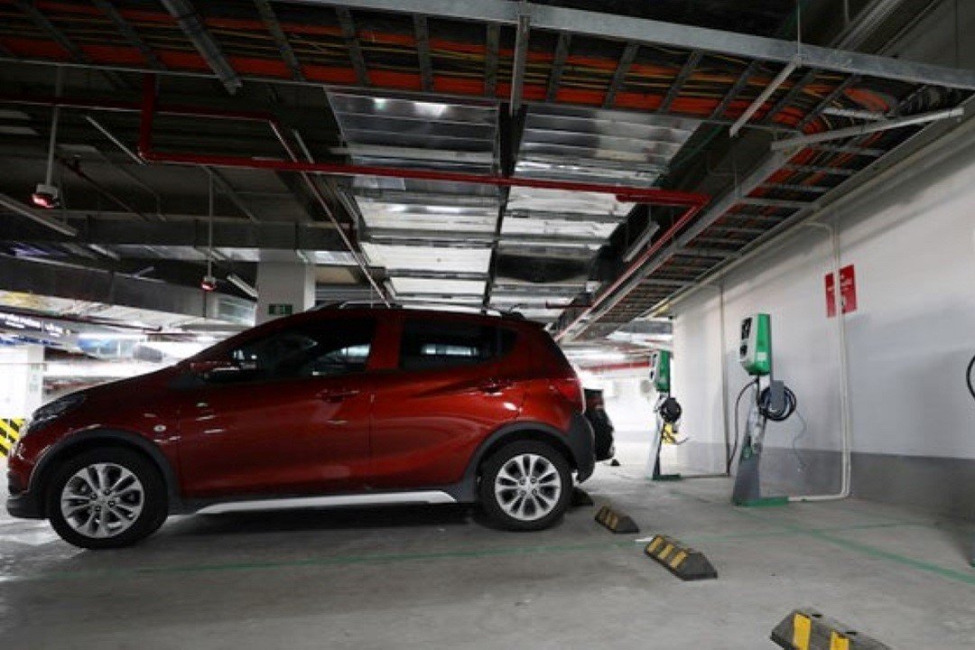 4 nguyên tắc đảm bảo an toàn tối đa khi ngủ trong xe ô tô điện