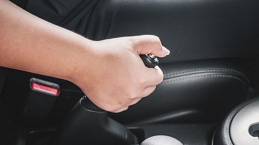 Xe mất phanh: Nguyên nhân và cách xử lý an toàn nhất