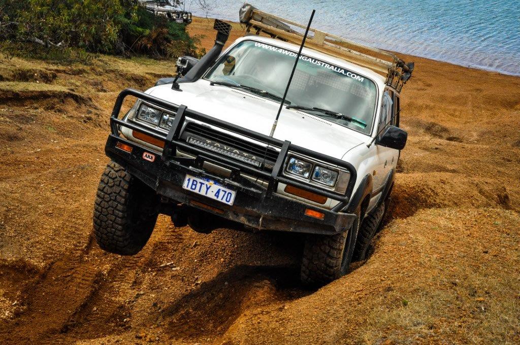 Khi nào nên sử dụng hệ dẫn động 4WD ?