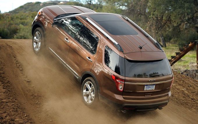 Kinh nghiệm lái xe số sàn an toàn: 5 điều cấm kỵ cần lưu ý