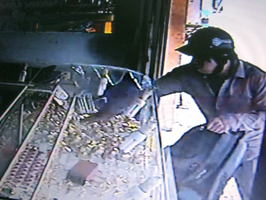 Video vụ cướp tiệm vàng ở Hà Nam được camera ghi lại