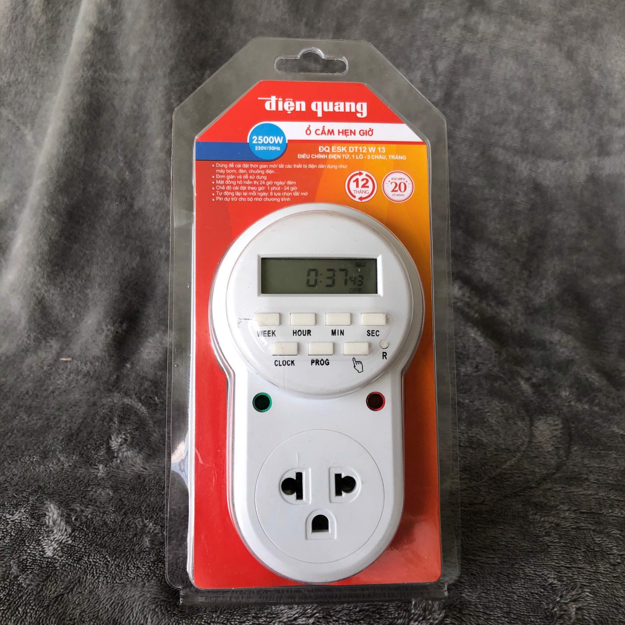 Ổ cắm hẹn giờ ĐQ ESK DT12 W 13