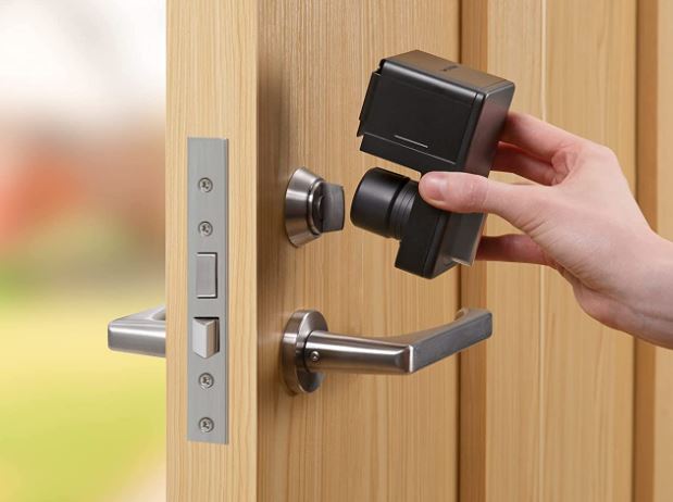 Khoá cửa thông minh SwitchBot Lock