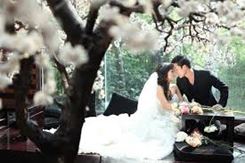 Váy cưới đẹp và lãng mạn với phong cách Pháp
