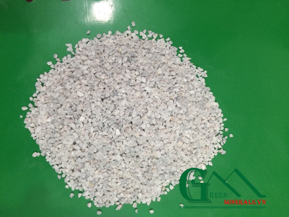 Application of limestone powder in manufacturing animal feed Application of limestone powder in manufacturing animal feed