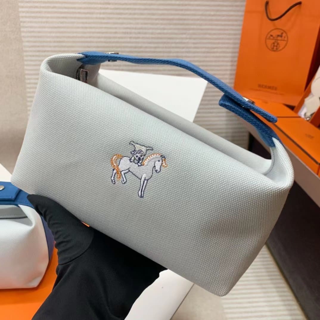 TÚI HERMES TROUSSE DE TOILETTE BRIDE A BRAC PM HORSE A CHILD