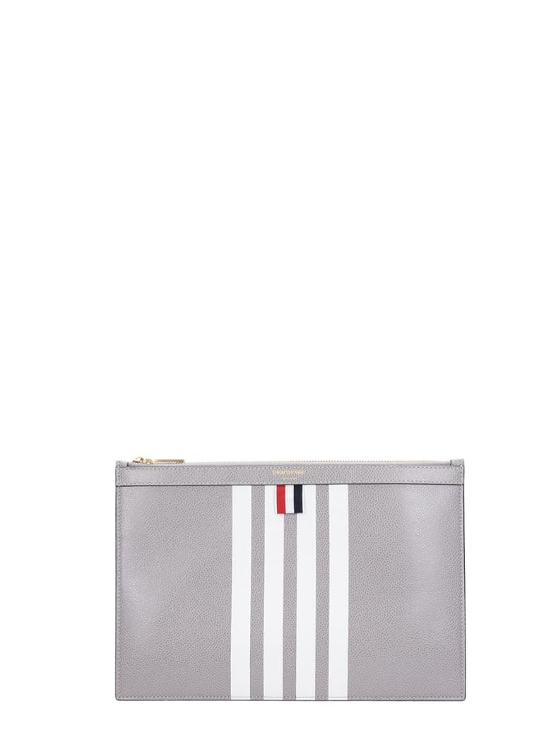 VÍ THOM BROWNE CLUTCH IN GREY LEATHER