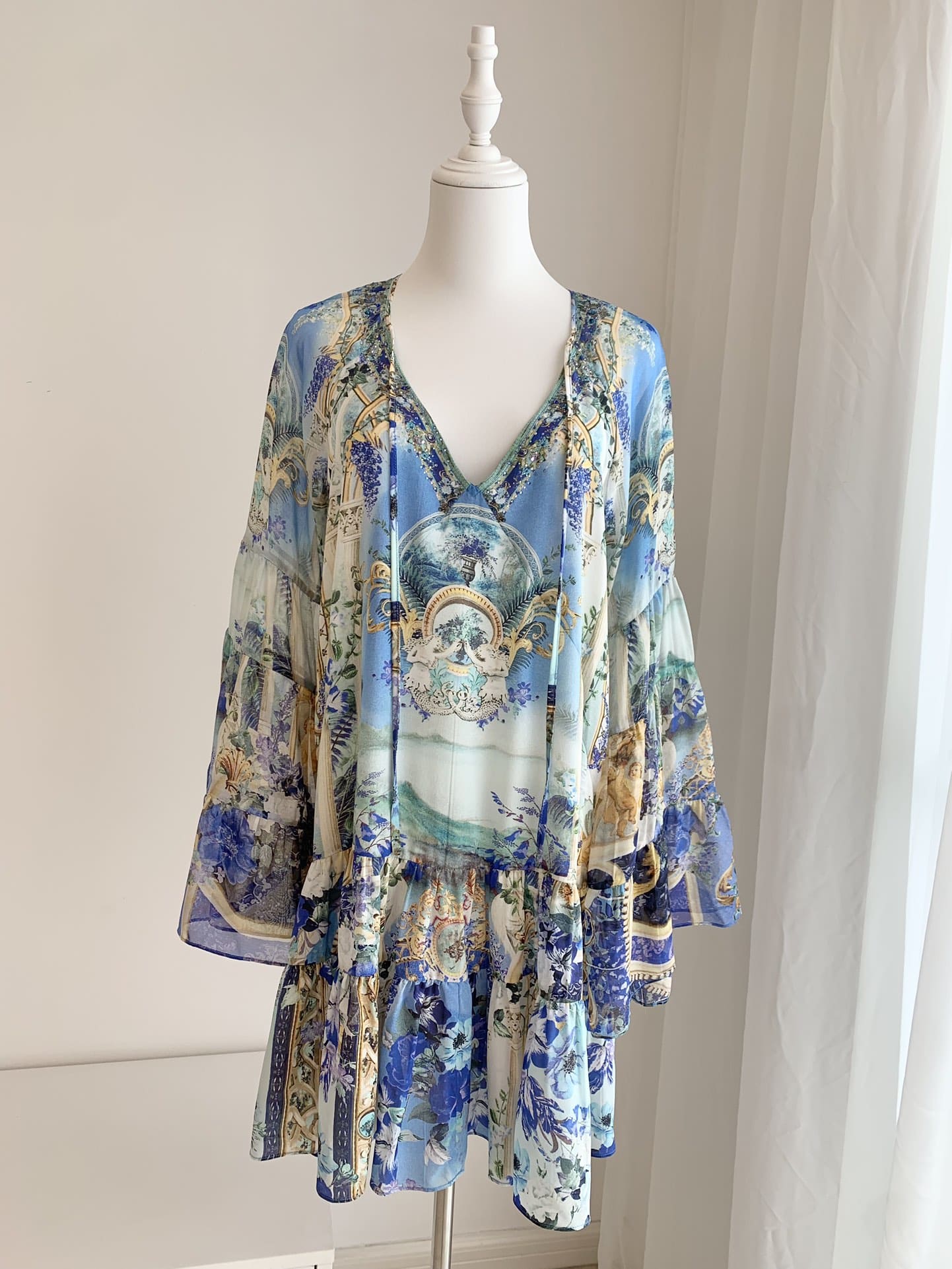 VÁY CAMILLA V NECK Blue Diamonds Mid Dress Long Sleeve High Classy