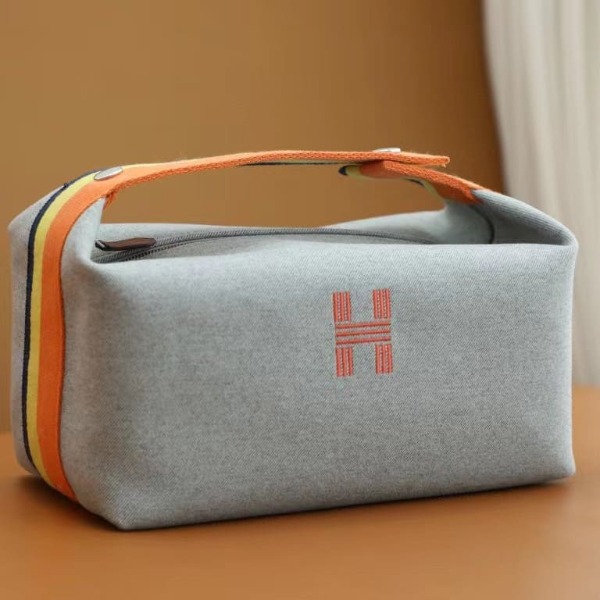 TÚI HERMES TROUSSE DE TOILETTE BRIDE A BRAC PM H MÀU CAM