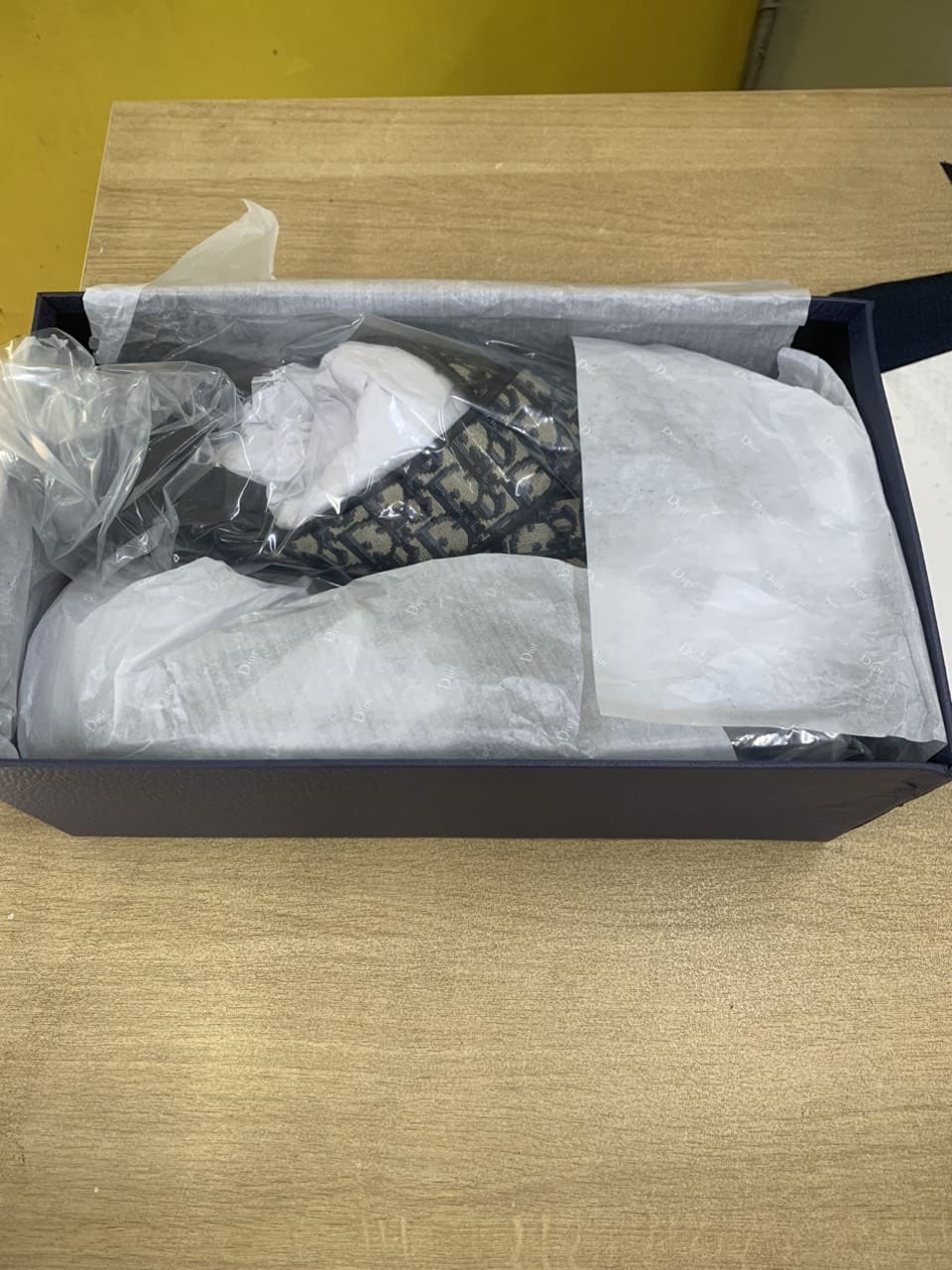 HÀNG GỬI ĐI PICTURE BEFORE DELIVERY