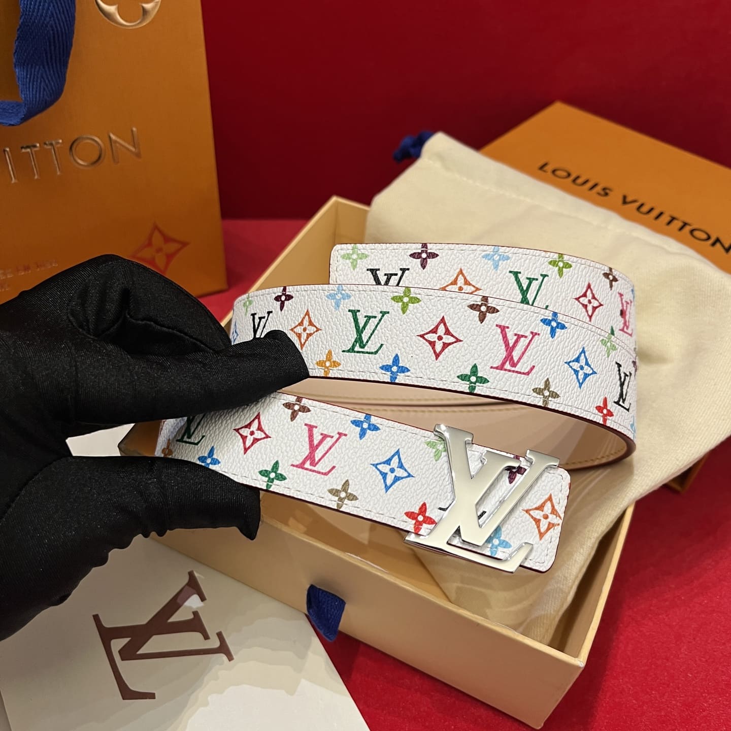 DÂY LƯNG LOUIS VUITTON HIGH CLASSY AAA