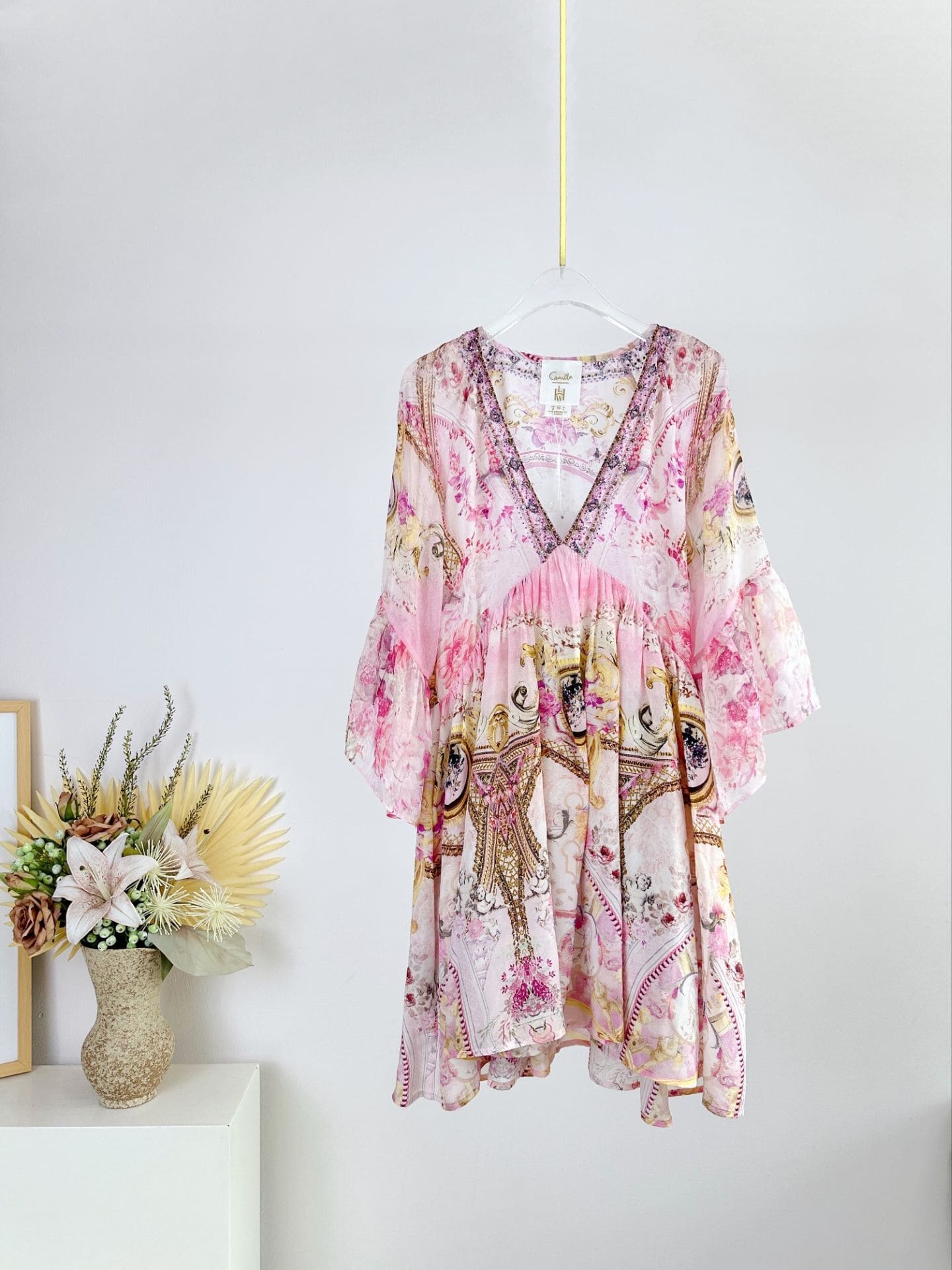 VÁY CAMILLA Silk Embellished V-Neck Midi Dress High Classy