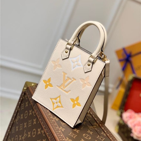 Túi LOUIS VUITTON petit sac plat bag