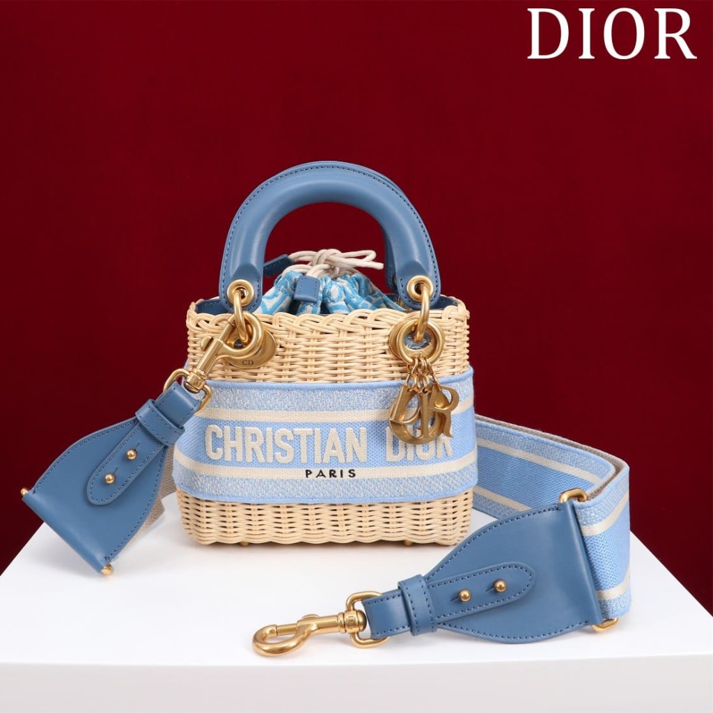 TÚI Dior Women Mini Lady Dior Bag Natural Wicker and Light Blue Dior Oblique Jacquard dệt tay bằng liễu gai