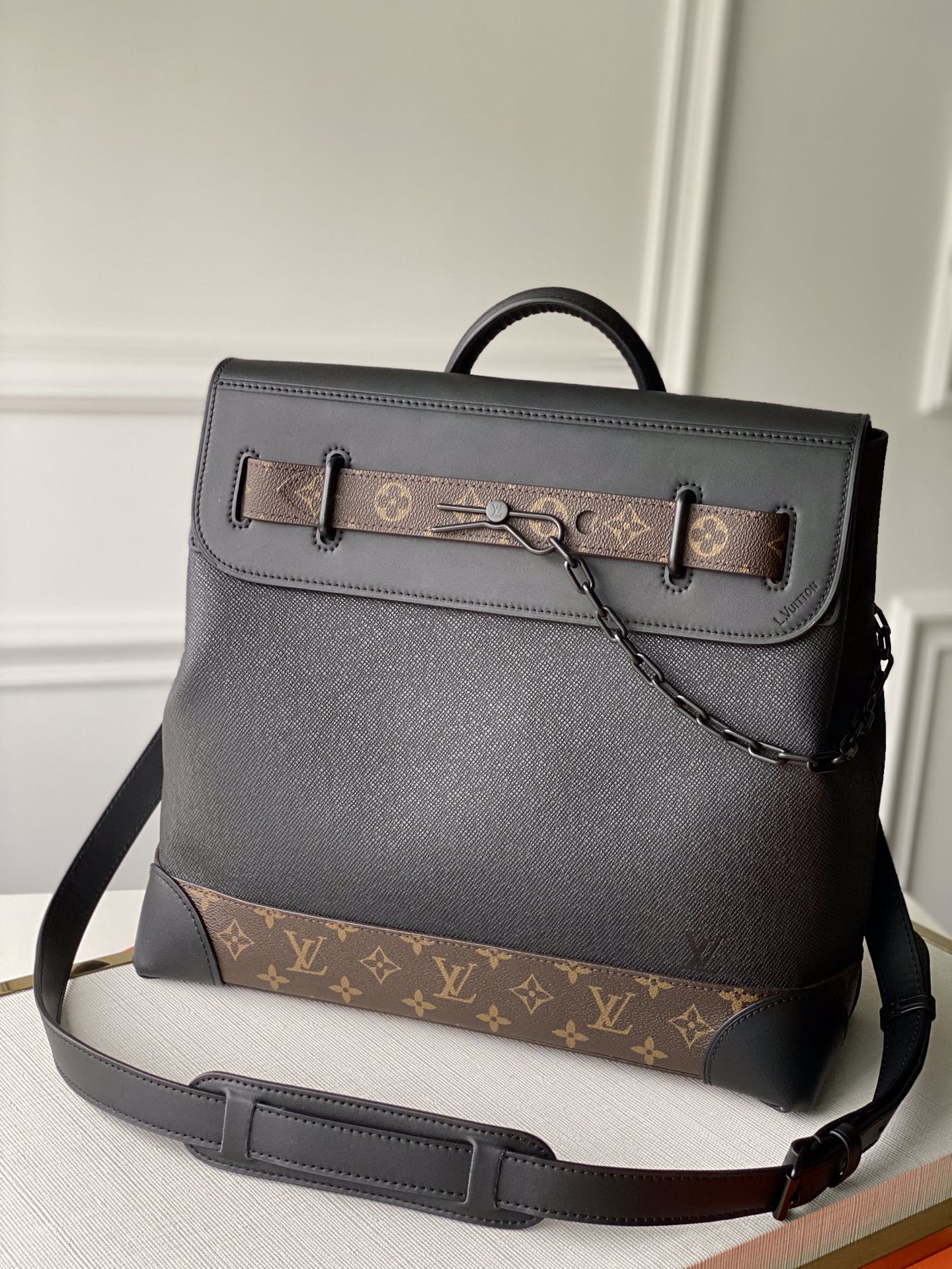 TÚI LOUIS VUITTON Monogram Backpack