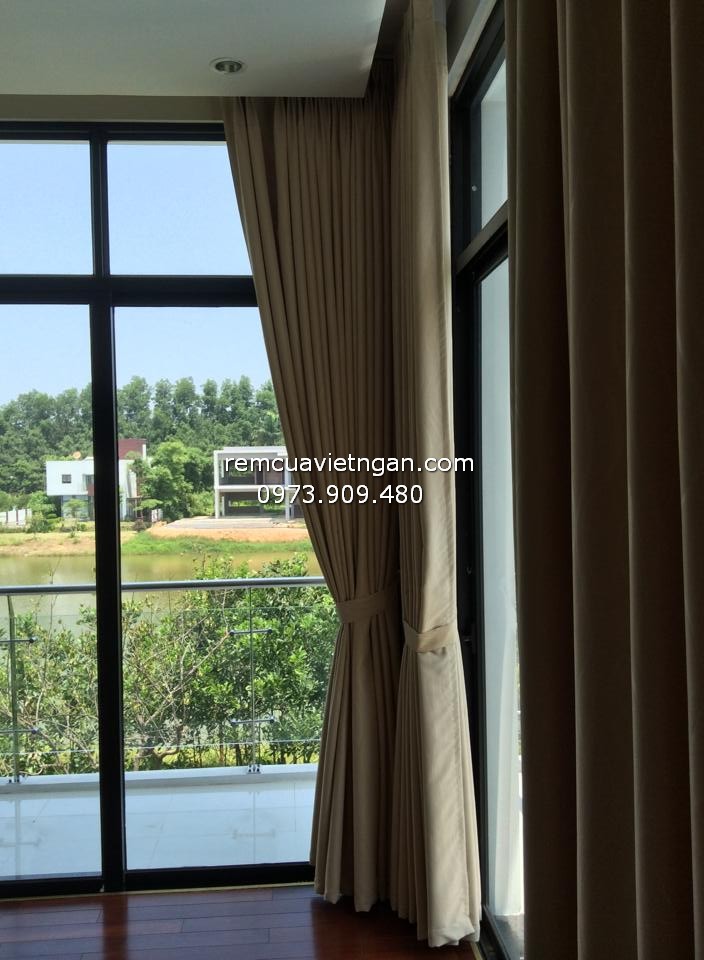 Rèm Forest Villa - Flamingo Đại Lải