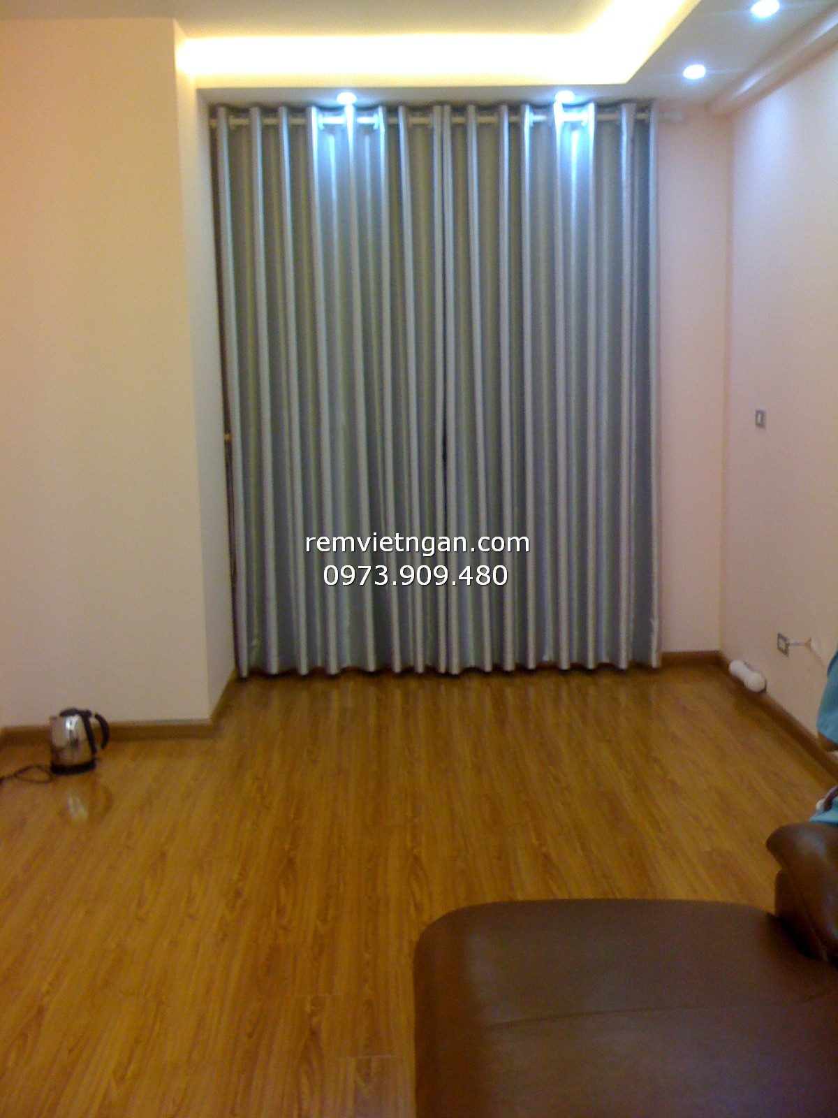 Rèm vải cản nắng