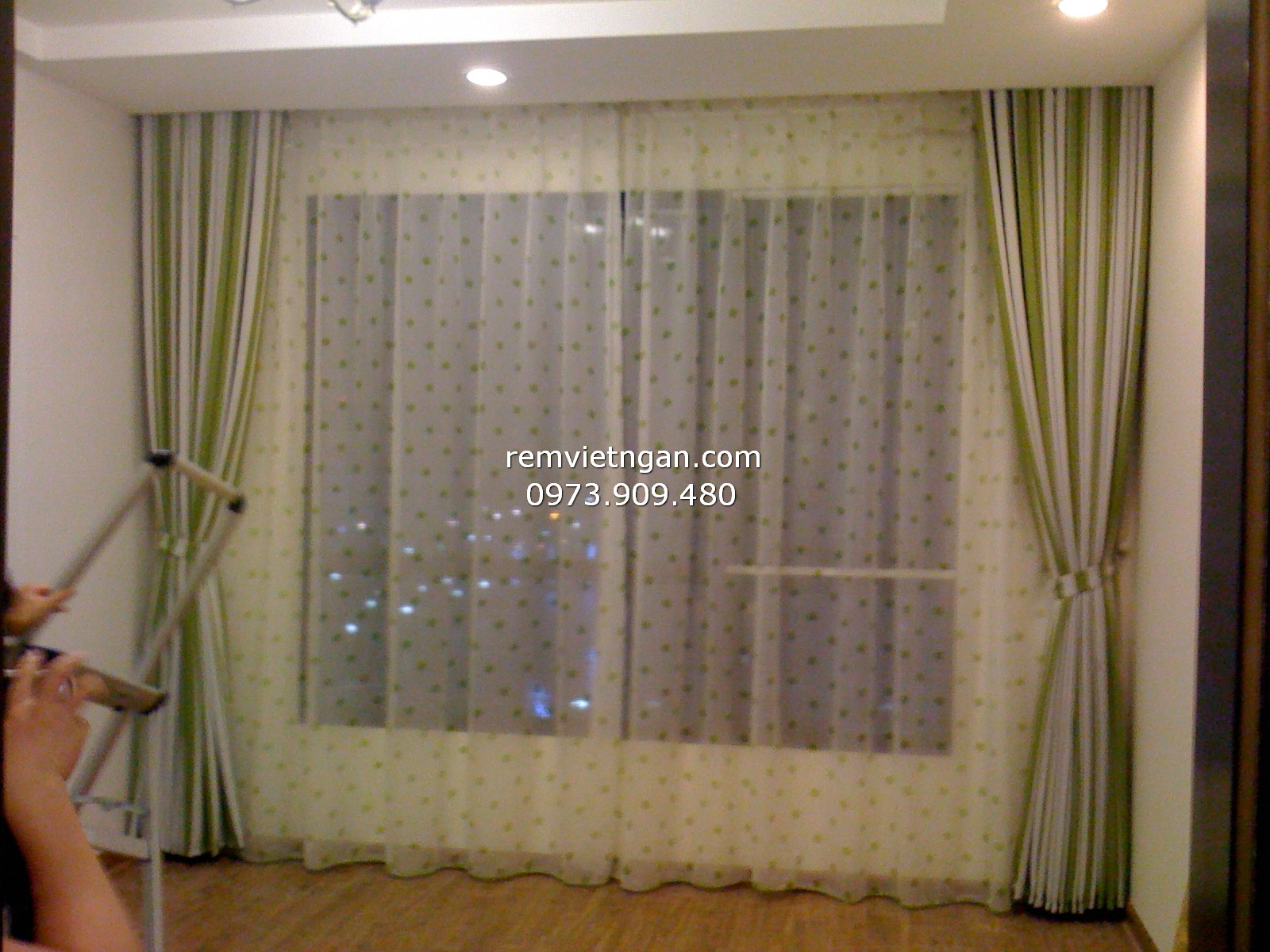 Rèm vải cản nắng