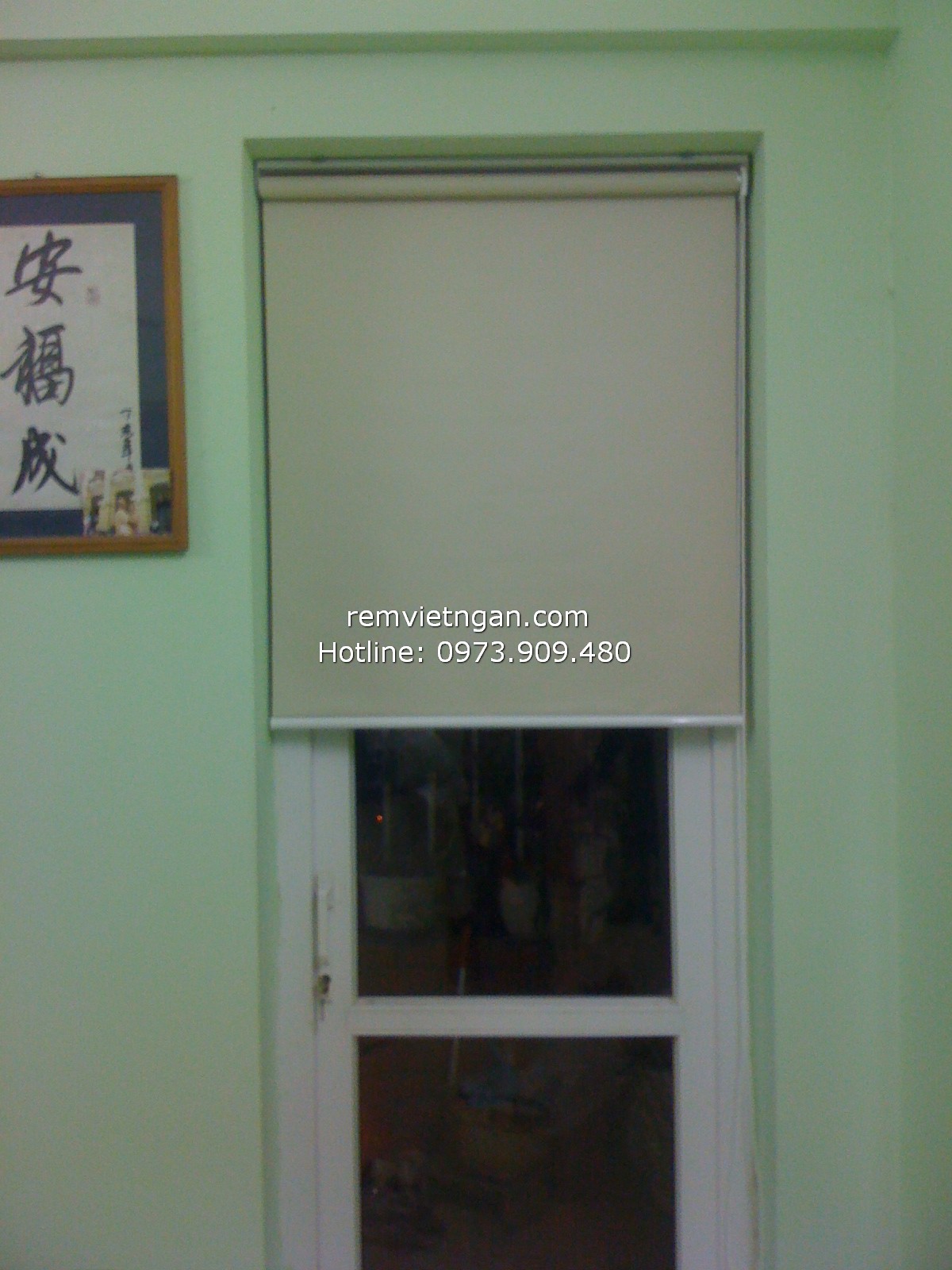 Rèm cuốn cản nắng
