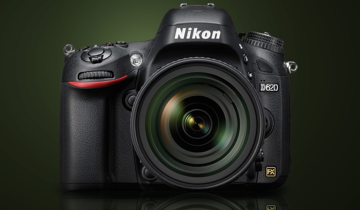 Nikon D620 có thể sẽ ra mắt cuối năm nay, nâng cấp chip xử lý, cạnh tranh với 6D mark II