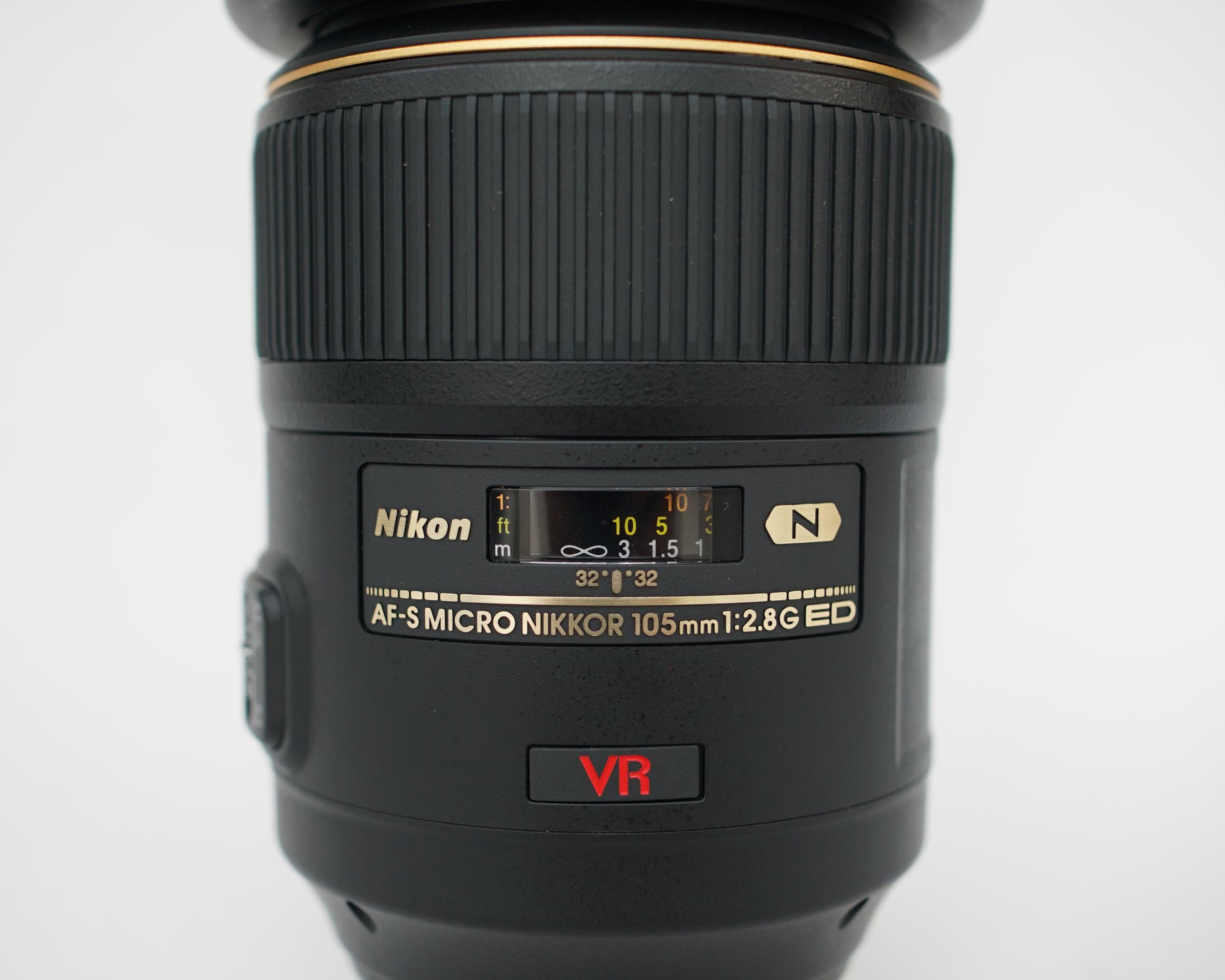 Nikon AF-S 105mm F2.8 VR Micro Nano