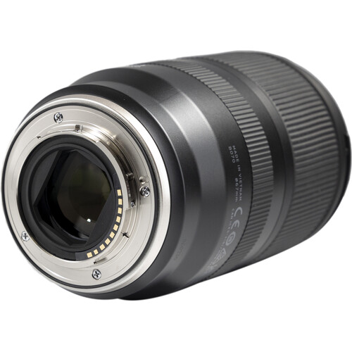 Ống Kính Tamron 17-70mm f/2.8 Di III-A VC RXD for Sony (Chính hãng)