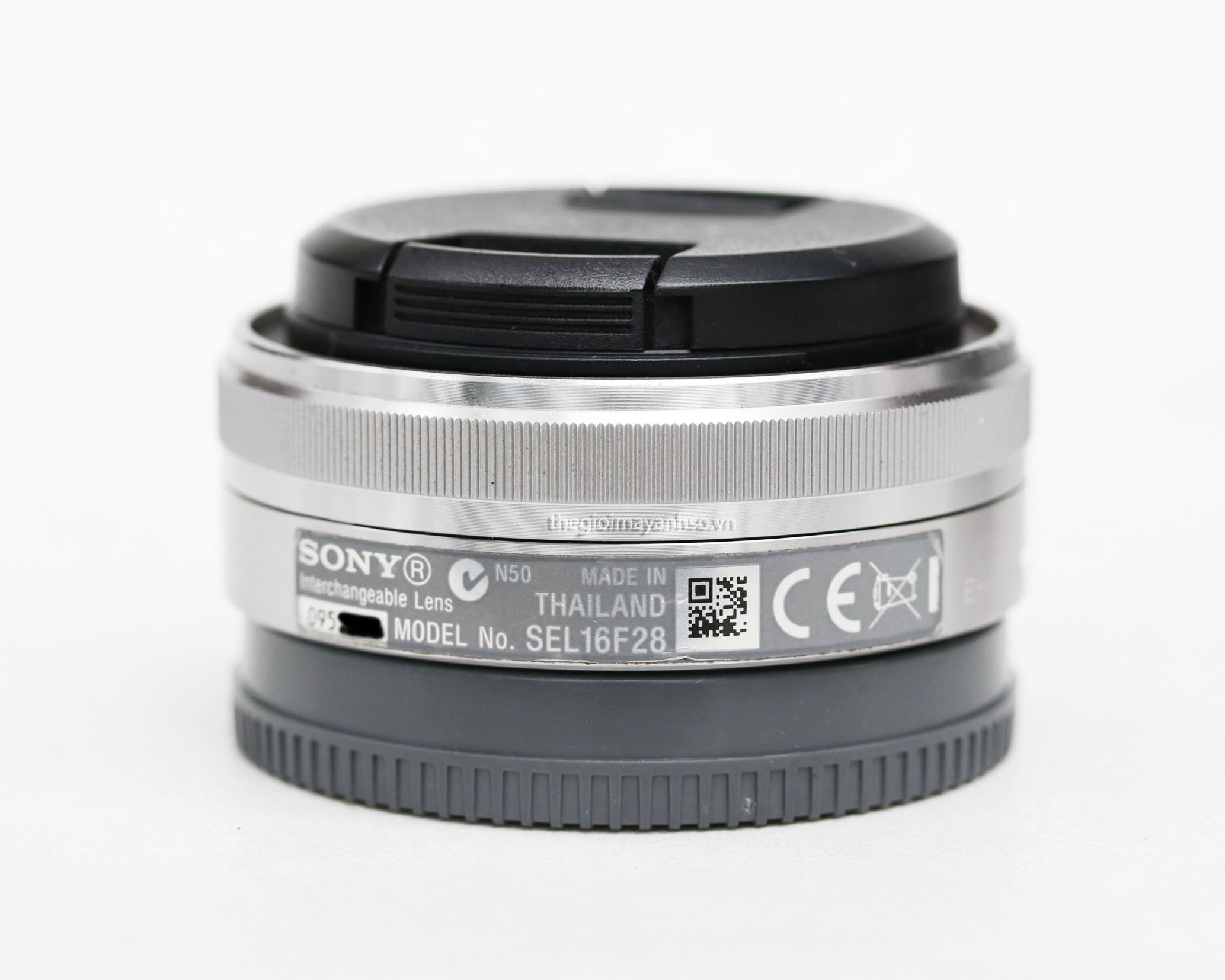 Ống kính Sony SEL 16mm F2.8 Emount