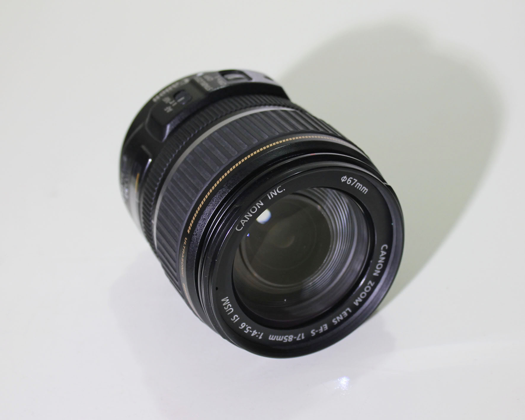 Canon EF-S 17-85mm f/4-5.6 IS USM