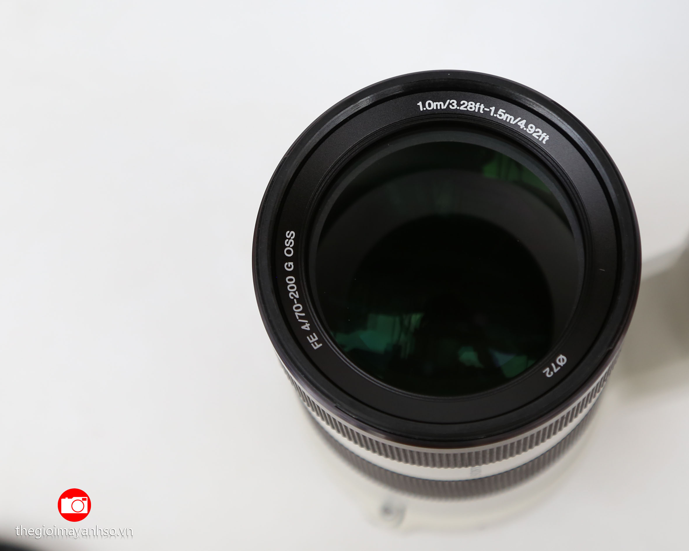 Ống kính Sony FE 70-200mm F4 G OSS