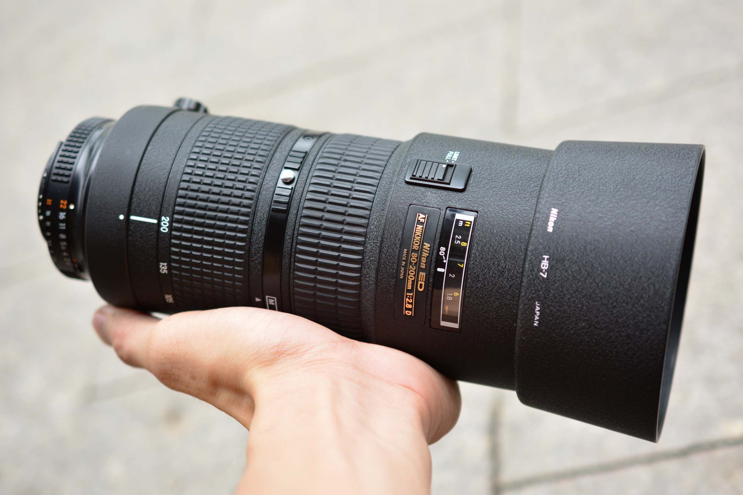 Ống kính Nikon AF FX NIKKOR 80-200mm f/2.8D ED đời 3