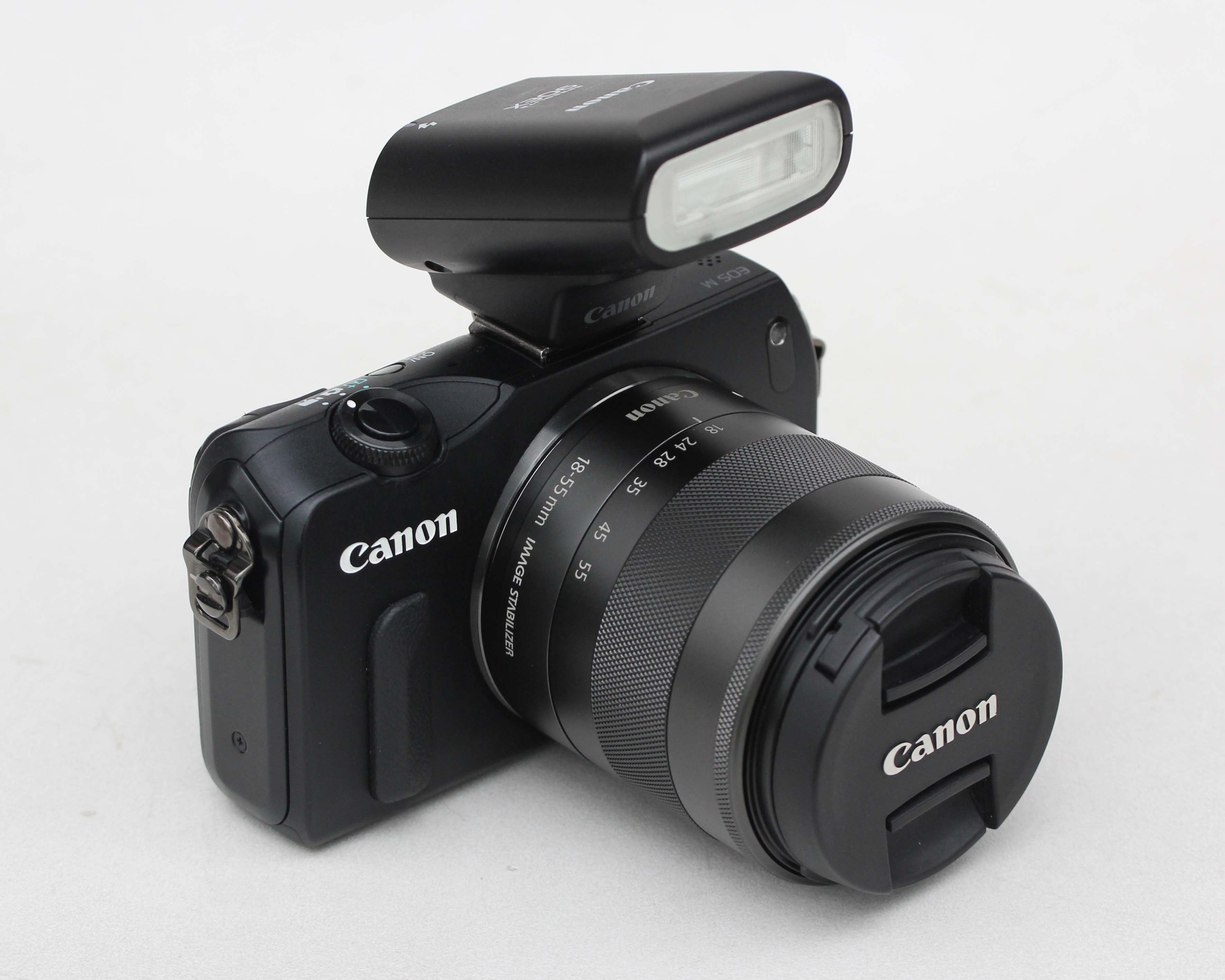 Canon EOS M + len 15-45mm IS STM