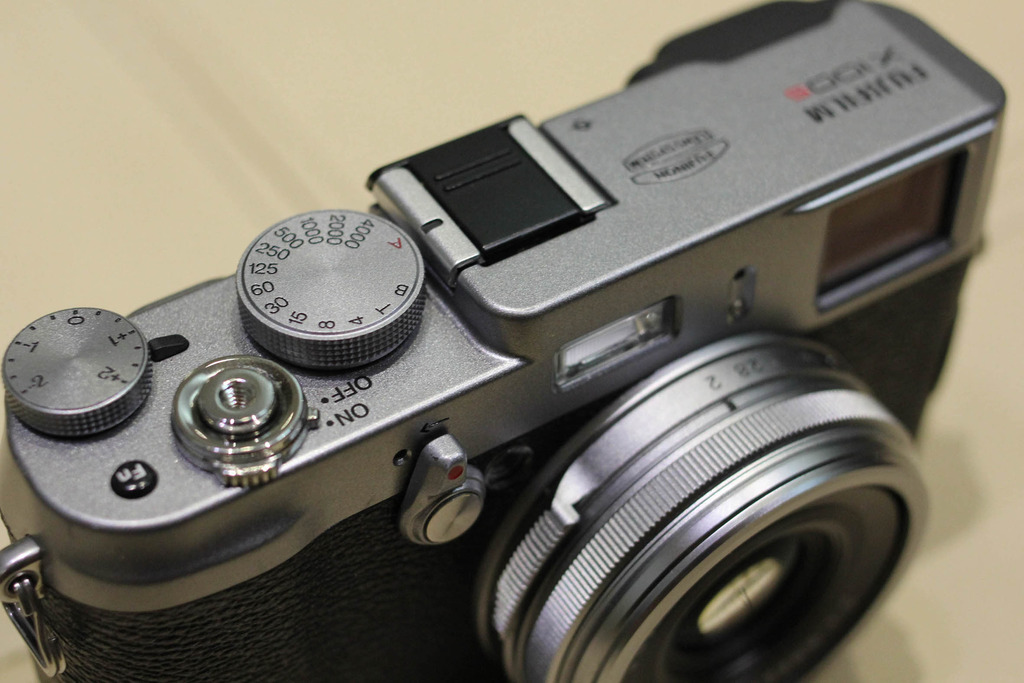 Máy ảnh Fujifilm X100s