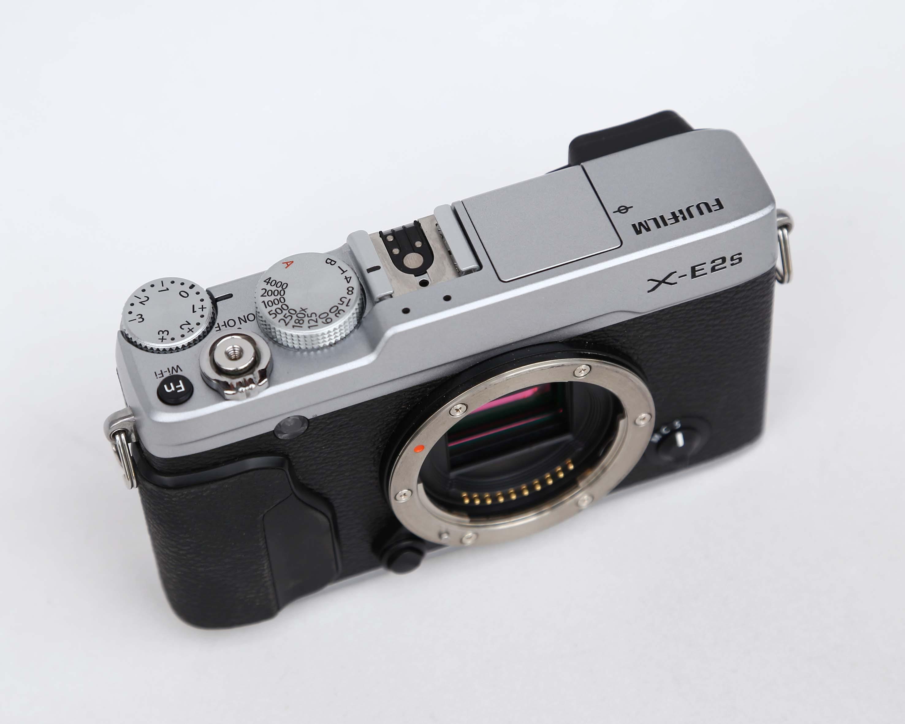 Fujifilm X-E2S Body