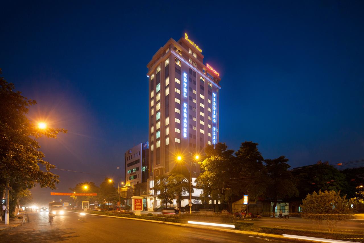 khach-san-royal-place-tuyen-quang