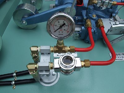 Mo-Hinh-He-Thong-Thuy-Luc-May-Keo