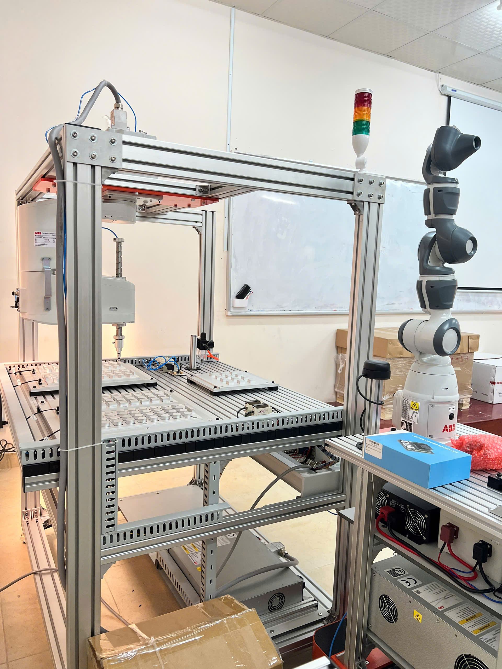 mo hinh robotics ung dung robot trong y te benh vien