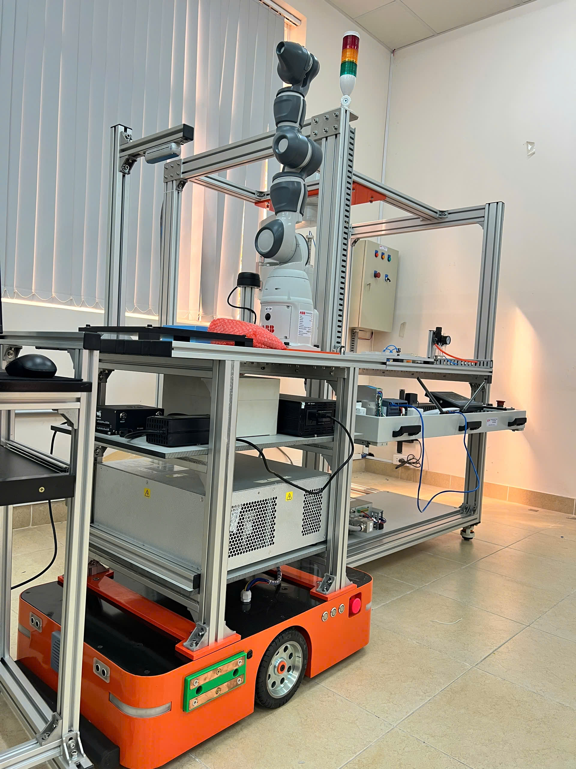 mo hinh robotics ung dung robot trong y te benh vien