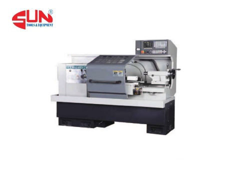 Máy tiện CNC LUX-6140D/1 Luxmachine