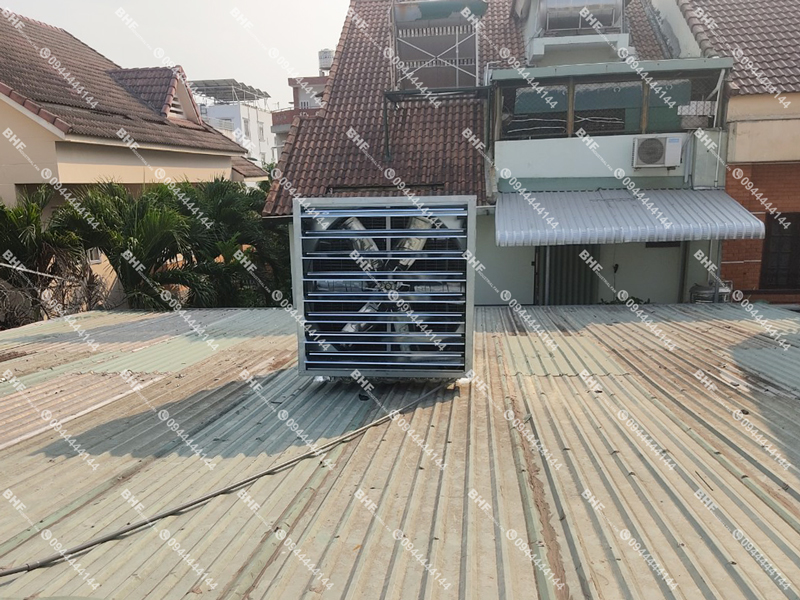 Quạt Thông Gió Công Nghiệp Ốp Mái Nhà