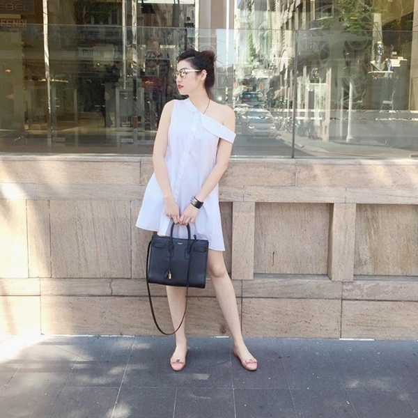 sao-viet-thoi-bung-mot-ao-khoe-vai-gay-4