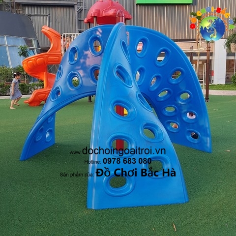 Bộ vận động leo trèo 3 cạnh uốn cong A532