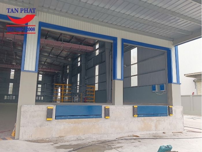 Sàn nâng thủy lực âm sàn Tân Phát tại Bắc Giang