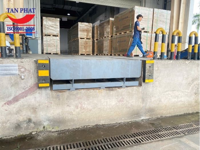 Dự án lắp đặt sàn nâng hạ thủy lực Tân Phát