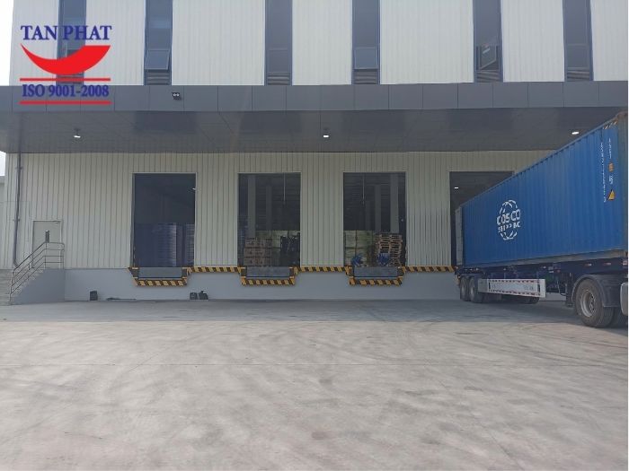 Sàn nâng thủy lực âm sàn Tân Phát