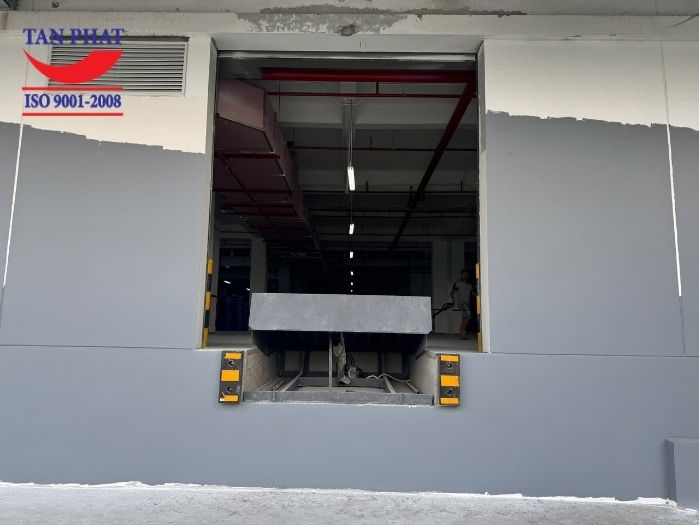 Dự án lắp đặt dock leveler 12 tấn tại Nam Định, KCN Bảo Minh