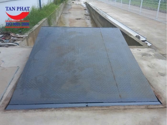 Tân Phát lắp đặt Dock leveler 6 tấn Mỹ Hào, Hưng Yên