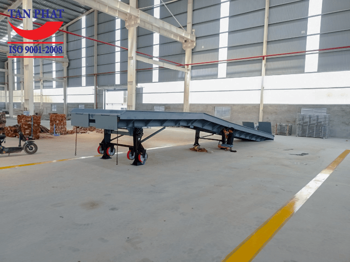 4 chân Fuwa và 4 bánh xe PU